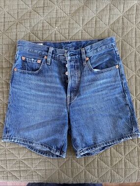 Levi’s 501 shorts